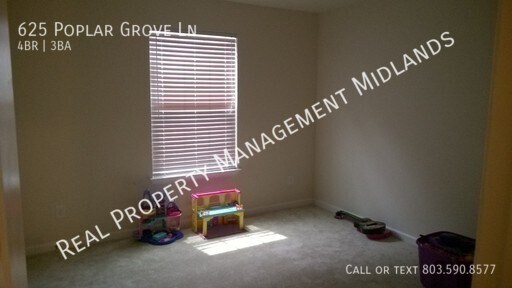 Building Photo - Welcome to the perfect home in the highly ...