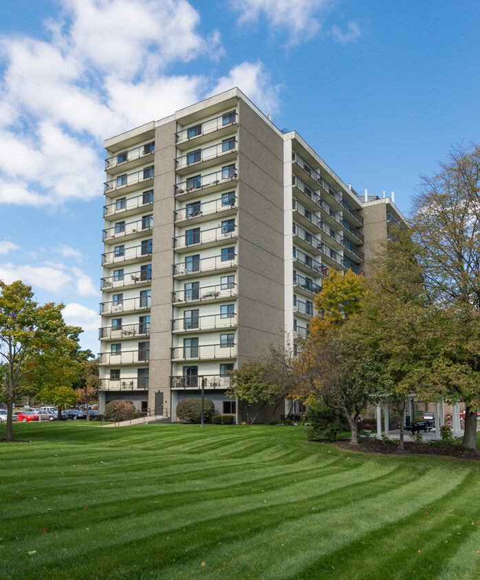 Primary Photo - St. George Tower