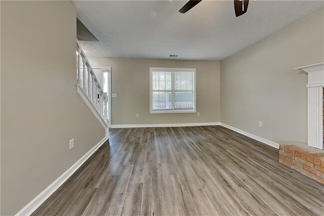 Foto del edificio - 3520 Lynley Mill Dr