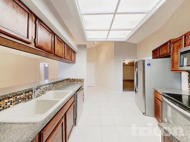 Foto del edificio - 2810 Manor Hill Drive Brandon FL