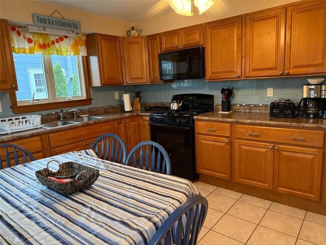 Foto del edificio - 33 BREACH Drive UNIT Front