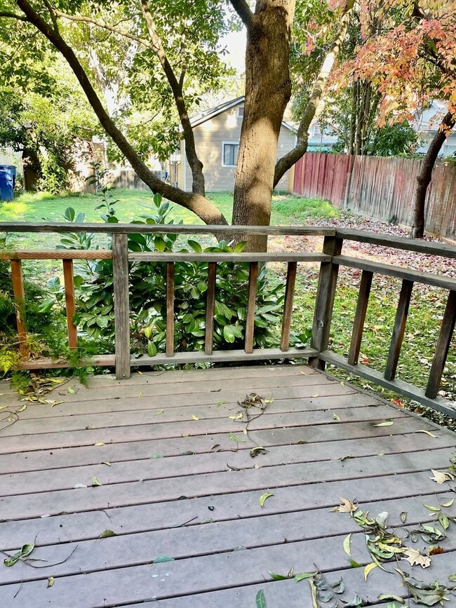 Photo - 2423 D St House