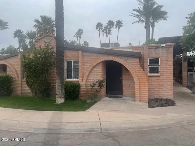 Primary Photo - 3032 N 32nd St