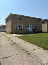 Building Photo - 366 Carmen Rd