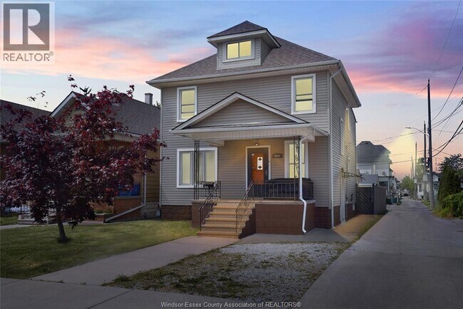 Photo du bâtiment - 1031 Moy Ave