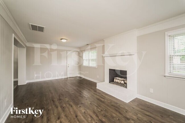 Foto del edificio - 3417 Winterfield Pl