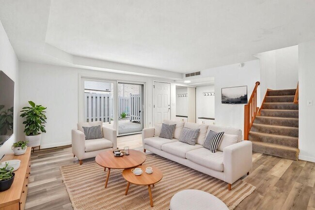 Foto del edificio - 18669 Clear View Ct