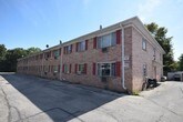 Primary Photo - Nice 1 Bedroom, Heat and Water Inc