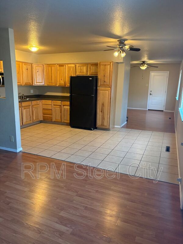 Building Photo - 1926 E 15th St