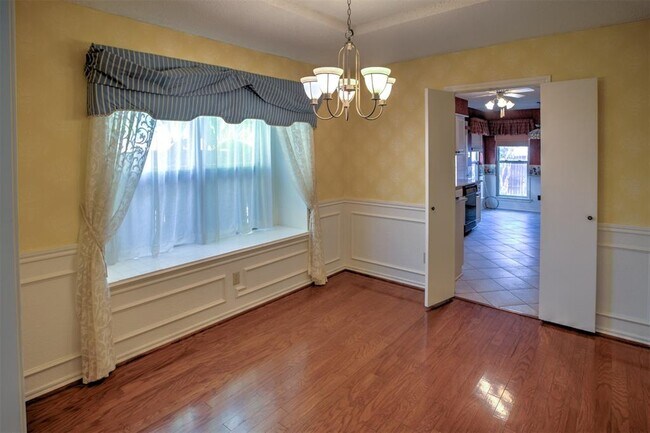 Building Photo - 2078 Arbor Creek Dr