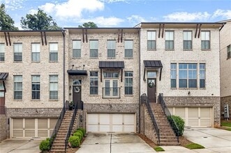 Building Photo - 720 Avondale Hills Dr