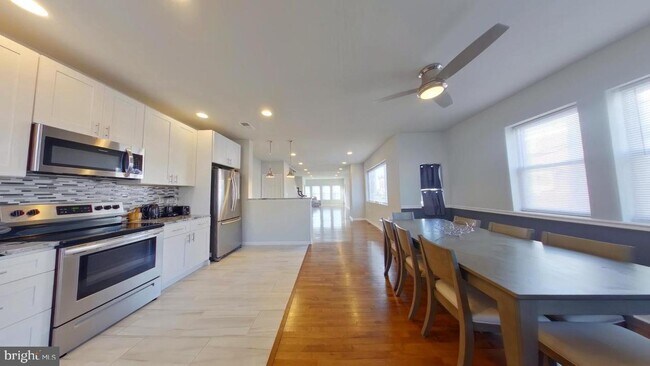 Foto del edificio - 5255 W Berks St