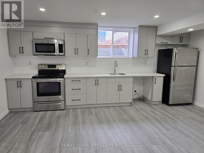 Photo du bâtiment - 19 Stonecrest Blvd