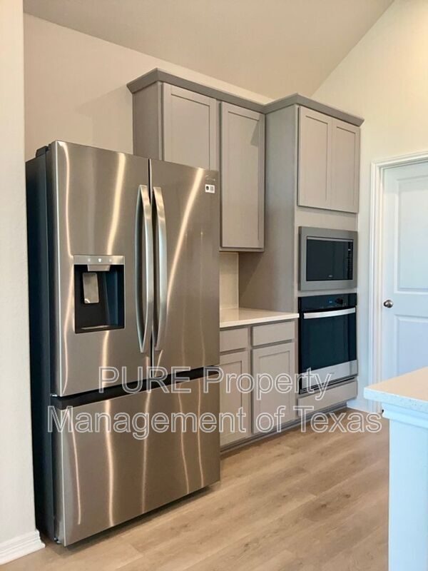 Foto del edificio - 124 Westfield St