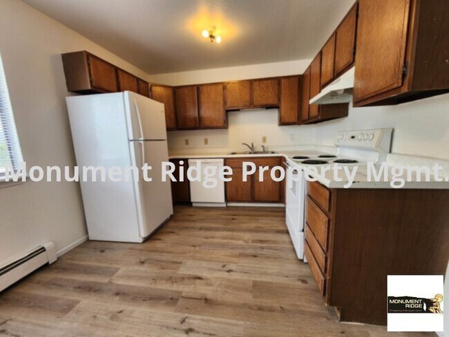 Foto del edificio - Available Now! Remodeled 2 bed 1 bath Upst...