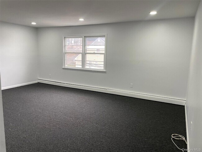 Foto del edificio - 287 Mary Lou Ave