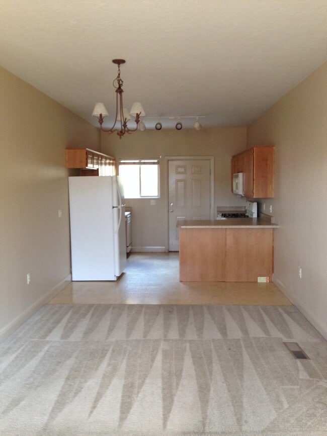 Building Photo - Nice Apartment In Washington