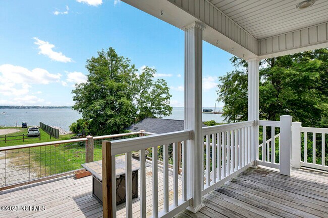 Building Photo - 304 Fulcher Landing Rd