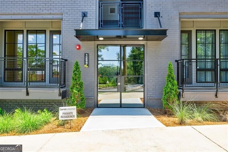 1296 Longreen Ter NW Unit 8, Atlanta, GA 30318 Condo for Rent in