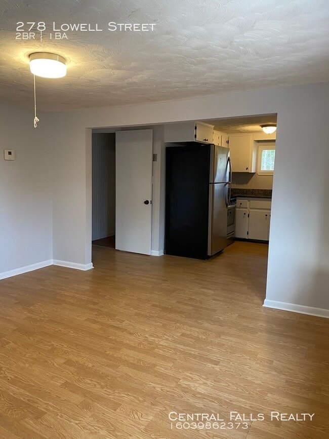 Building Photo - Single Family House for Rent