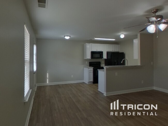 Building Photo - 4153 Broadstairs Drive Concord NC