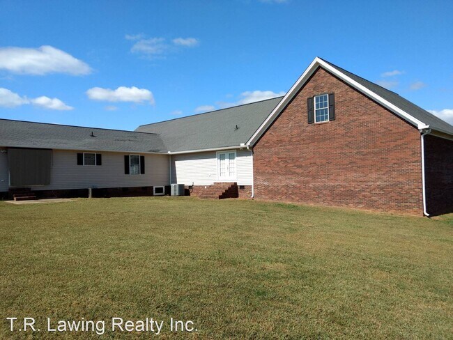 Foto del edificio - 4 br, 4 bath House - 5388 Casar Road