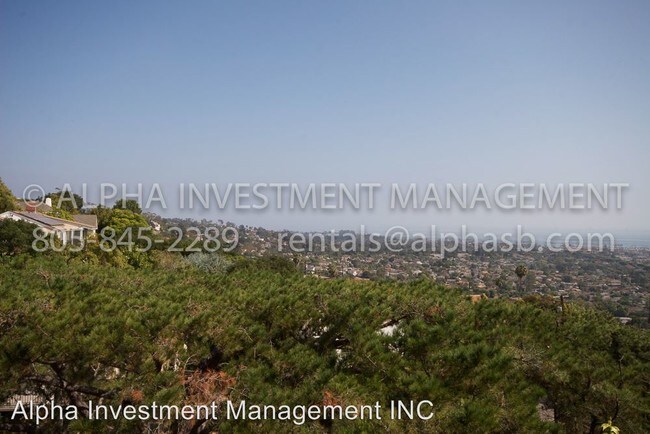 Foto del edificio - 1049 Alameda Padre Serra