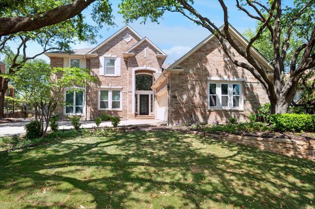 Foto principal - 2029 Primrose Dr