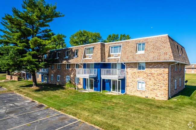 Foto del edificio - The Hampton Meadows
