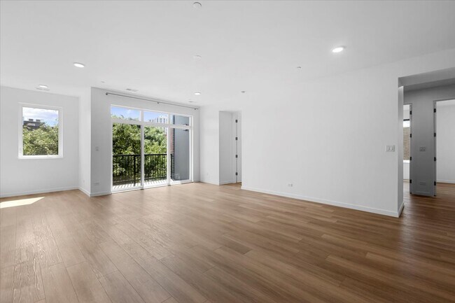 Foto del edificio - 204 S Leavitt St