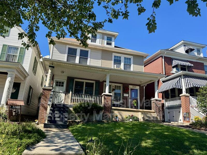 Foto principal - 2031 Washington Blvd