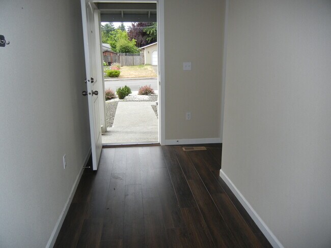 Foto del edificio - 412 T St SE