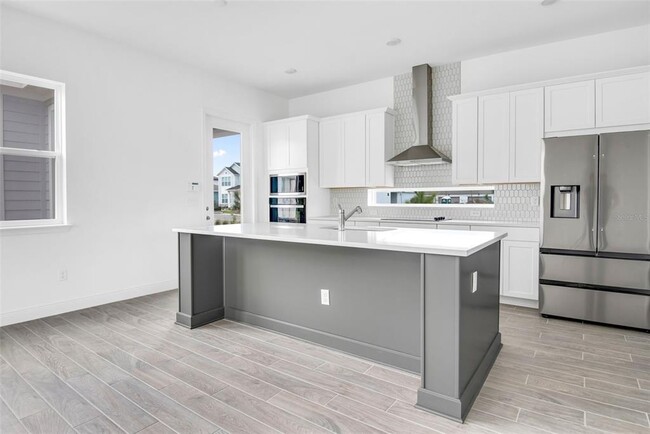 Foto del edificio - 6492 Barnstorm Wy