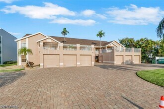 Building Photo - 4206 SE 20th Pl