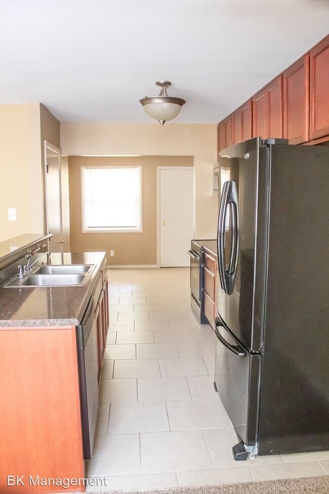 Building Photo - 3 br, 2 bath House - 816 Princess Dr