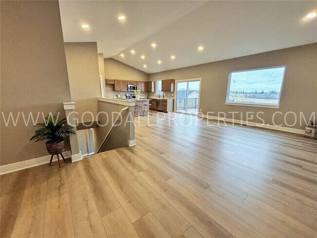 Foto del edificio - Stunning 4 bedroom, 3 bath Ranch Style Hom...