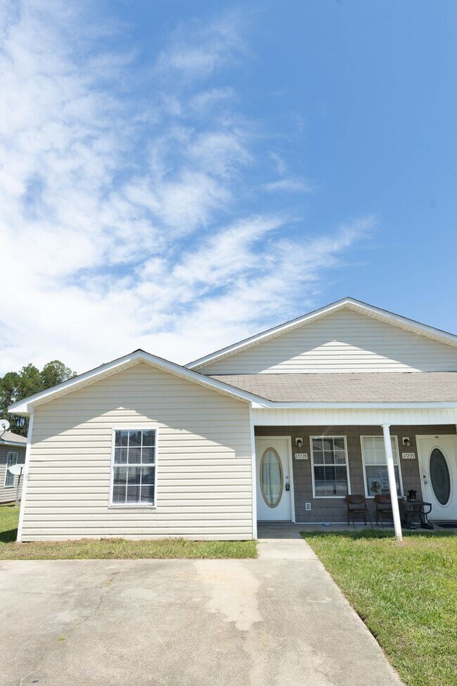Foto del edificio - 3 Bedroom 2 Bath - D'Iberville