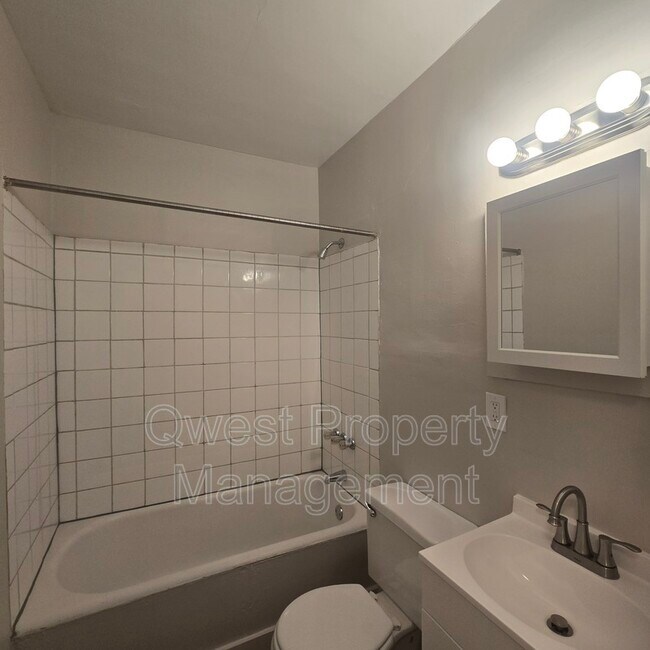 Foto del edificio - 624 Oakdale St SE