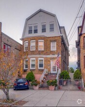 Building Photo - 123 Avenue C