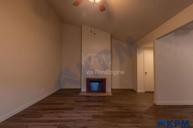 Foto del edificio - 2055 Pawnee Way