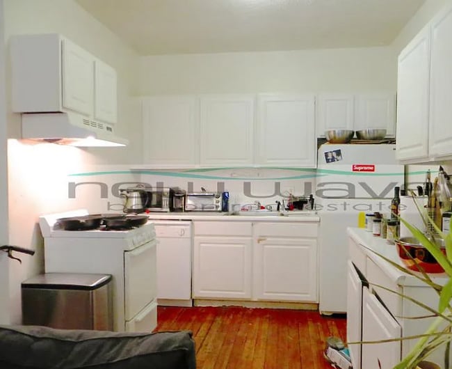 Building Photo - 32 Edgerly Rd