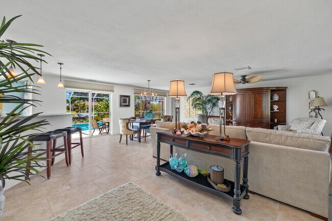 Foto del edificio - 2545 SE 21st Ave