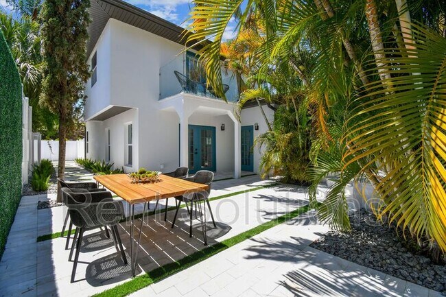 Foto del edificio - 110 28th Ave N