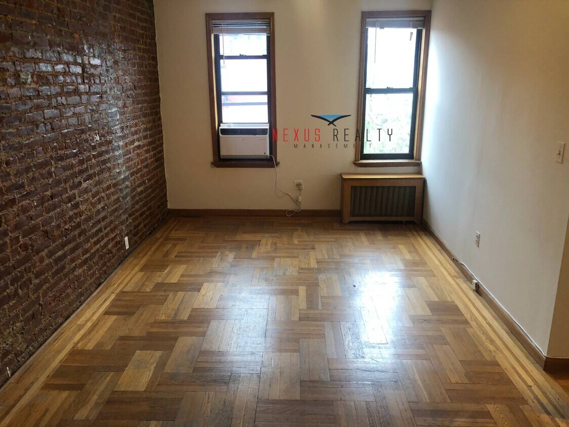 Foto principal - 89 MacDougal St