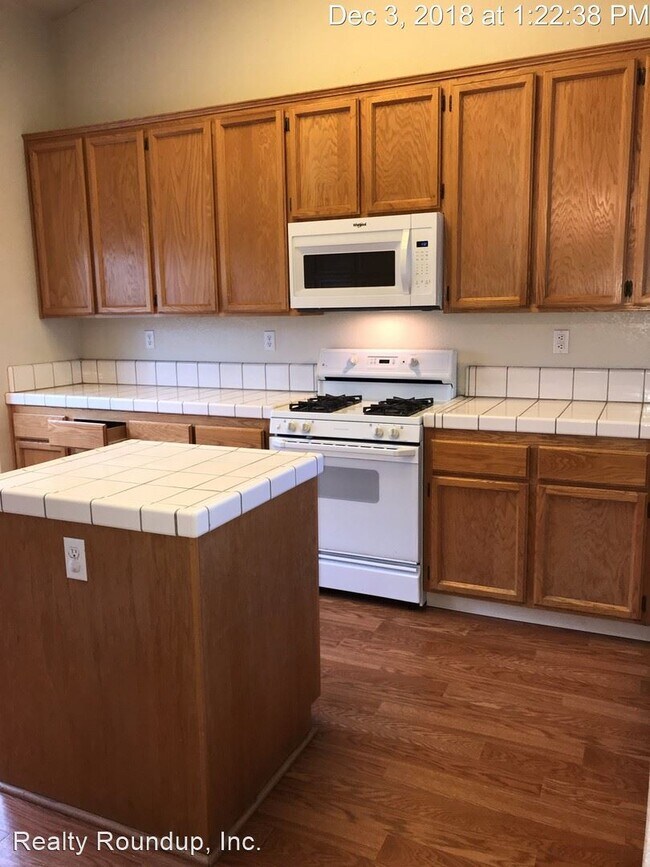 Building Photo - 3 br, 2 bath House - 9102 Generations Dr