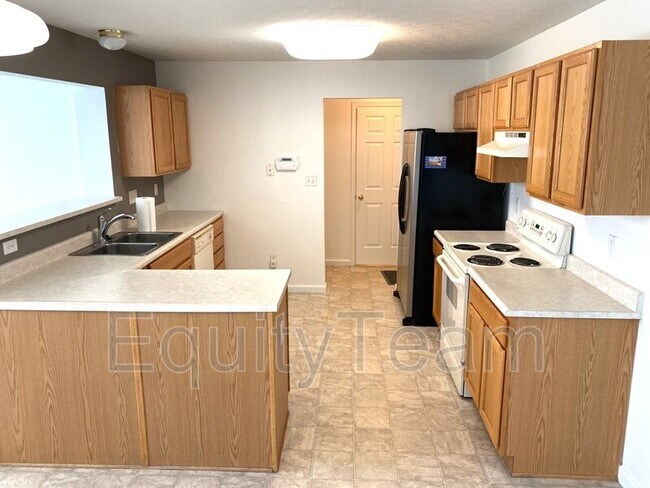 Foto del edificio - 1536 Old Ln Ave