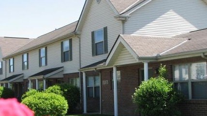Photo - 1900 Aaron Dr