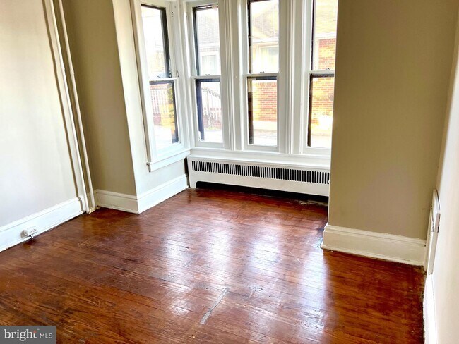 Foto del edificio - 115 N 3rd St