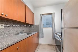 Foto del edificio - 934 Meridian Ave