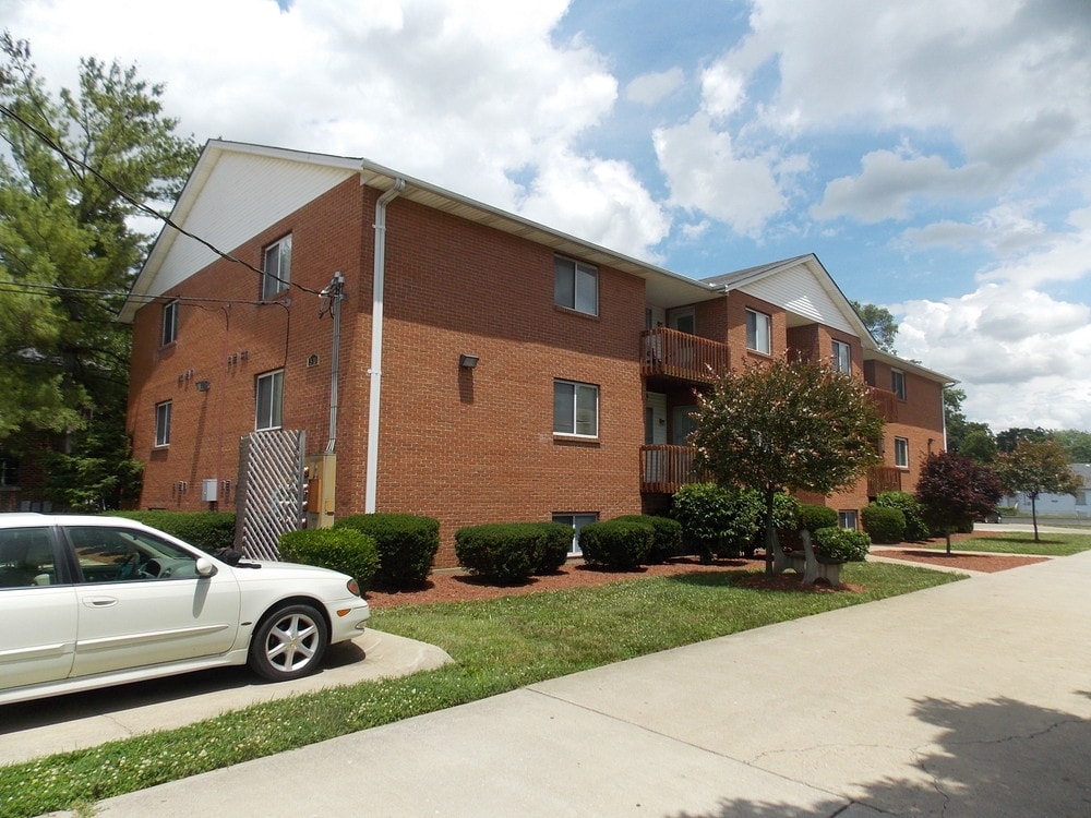 Building Photo - 3910 Pleasant Ave